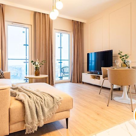 Apartamentysnu, Wola Tower Z Parkingiem Warsaw Luaran gambar